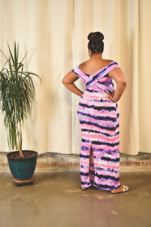Women's Plus Size Tie Dye Maxi Dress (back)