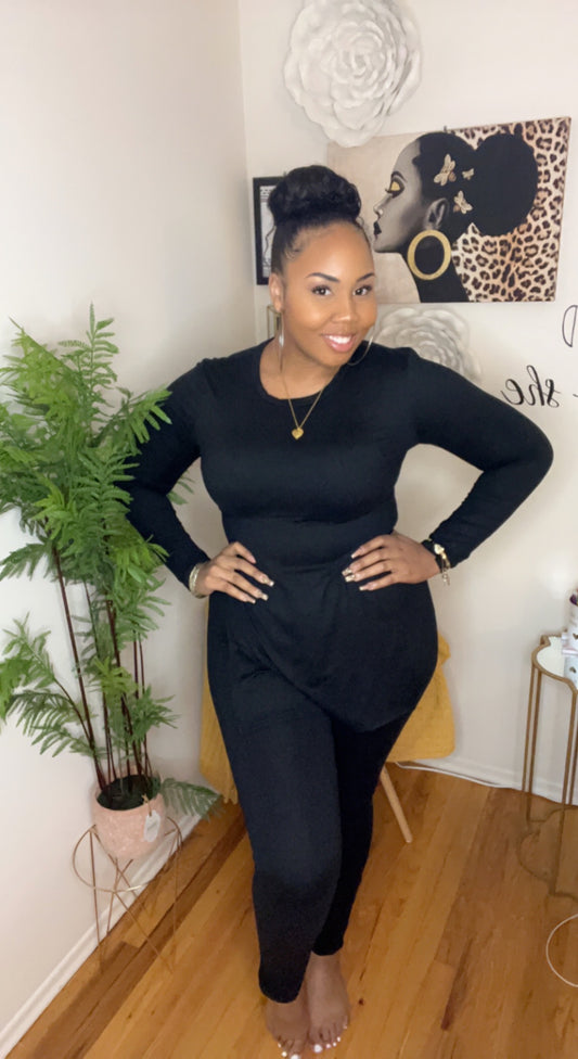 Black Plus Size 2 Piece Legging Set – Slit-Side Long Sleeve Top & Leggings