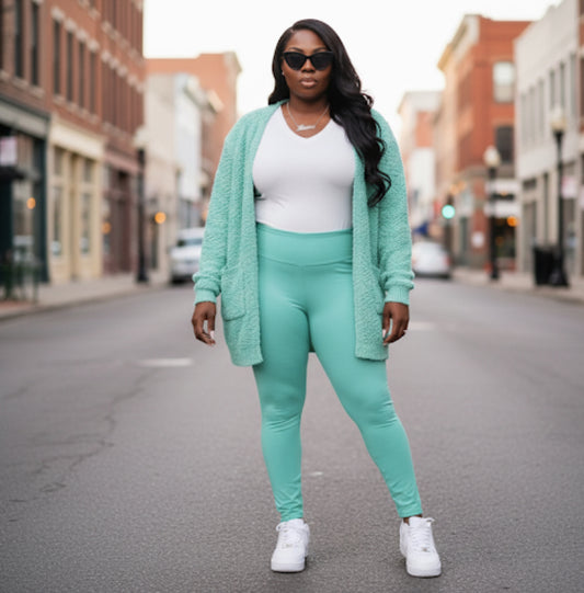 Plus Size Mint Cardigan Sweater – Cozy, Soft & Stylish ✨